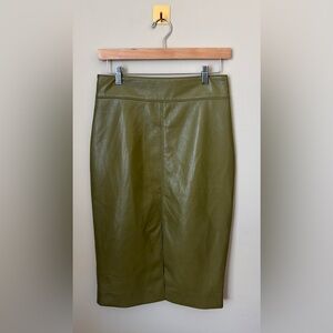 ️Size 6 Babaton Chartreuse Green Pegu Vegan Leather Midi Skirt